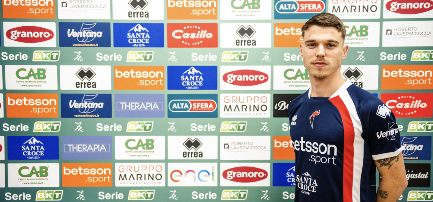 Zoom in (real dimensions: 1458 x 682) Immagine